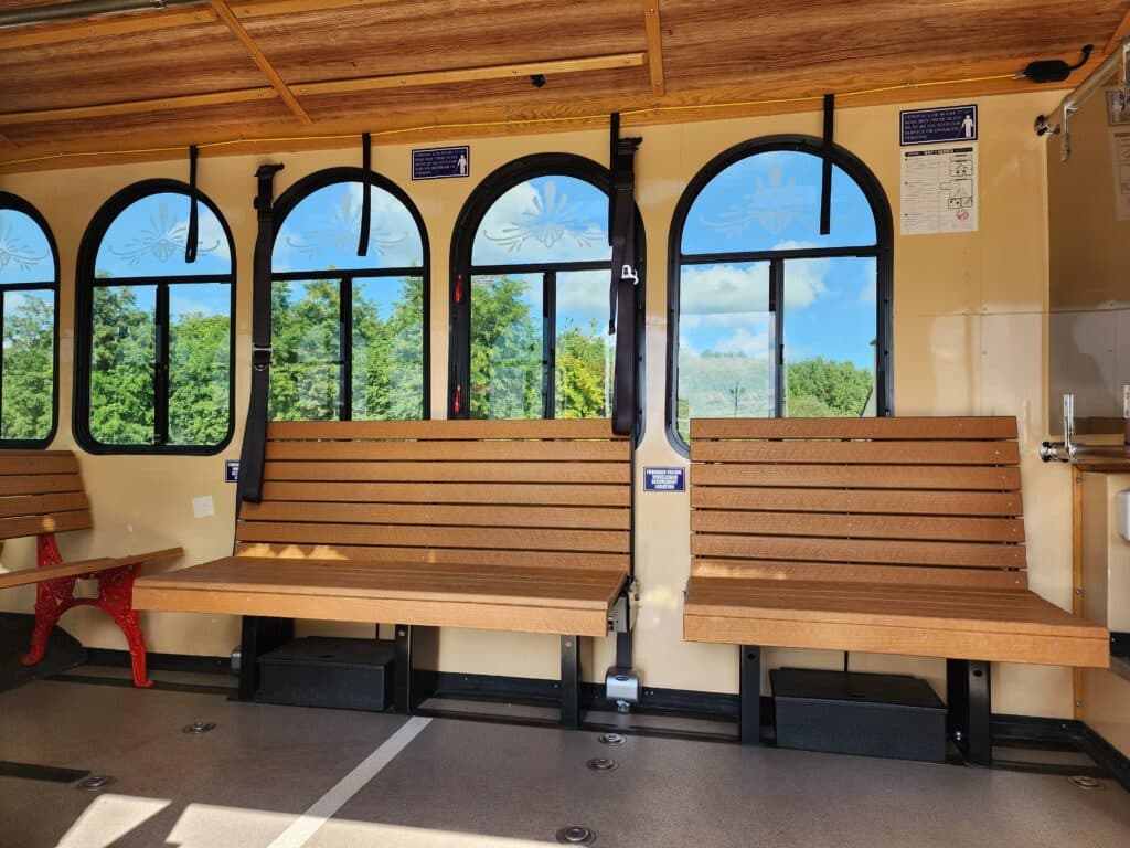 2020 Ford Hometown Trolley Villager - Thumbnail 10 2020 Ford Hometown Trolley Villager - Thumbnail 10