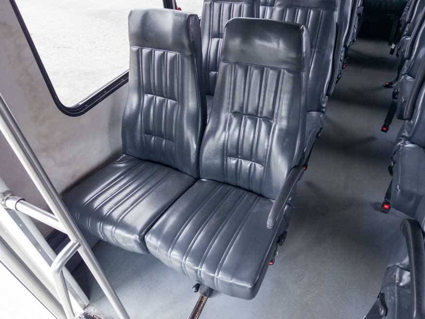 2014 Ford E450 Goshen Mini Bus - Thumbnail 5 2014 Ford E450 Goshen Mini Bus - Thumbnail 5