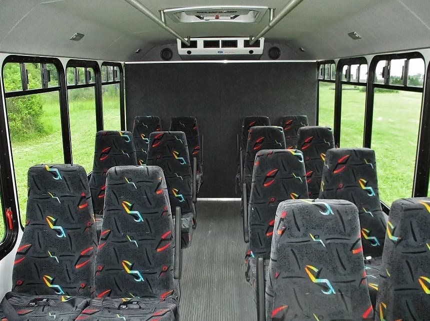 2014 Ford E350 Aerotech Eldorado Shuttle Bus - Thumbnail 10 2014 Ford E350 Aerotech Eldorado Shuttle Bus - Thumbnail 10
