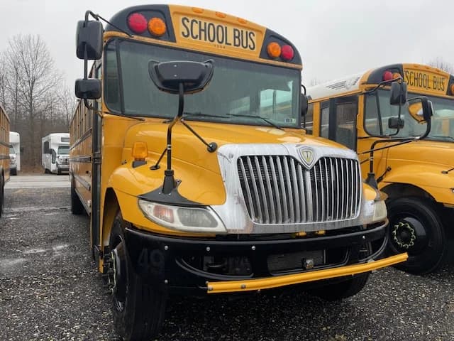 2013 International CE School Bus - Thumbnail 1 2013 International CE School Bus - Thumbnail 1