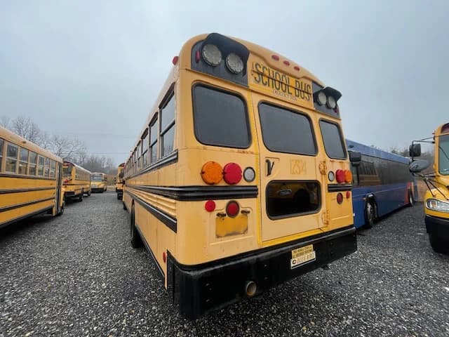 2011 Blue Bird Vision School Bus - Thumbnail 3 2011 Blue Bird Vision School Bus - Thumbnail 3