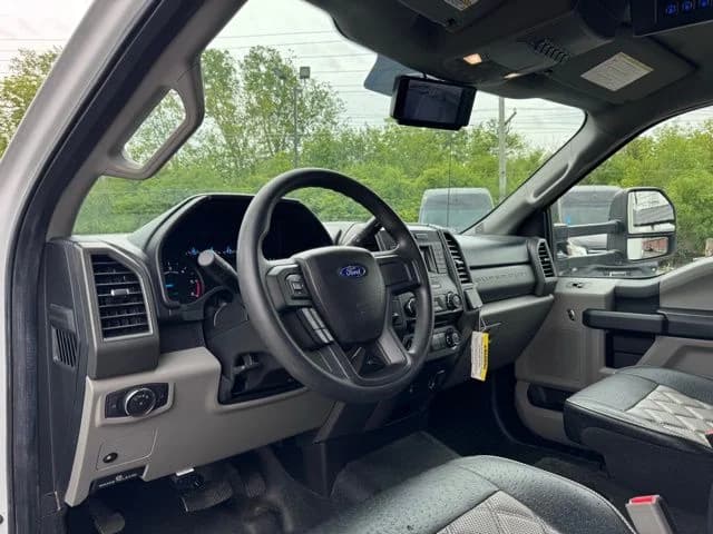 2017 Ford F550 XLT Limo Bus - Thumbnail 8 2017 Ford F550 XLT Limo Bus - Thumbnail 8