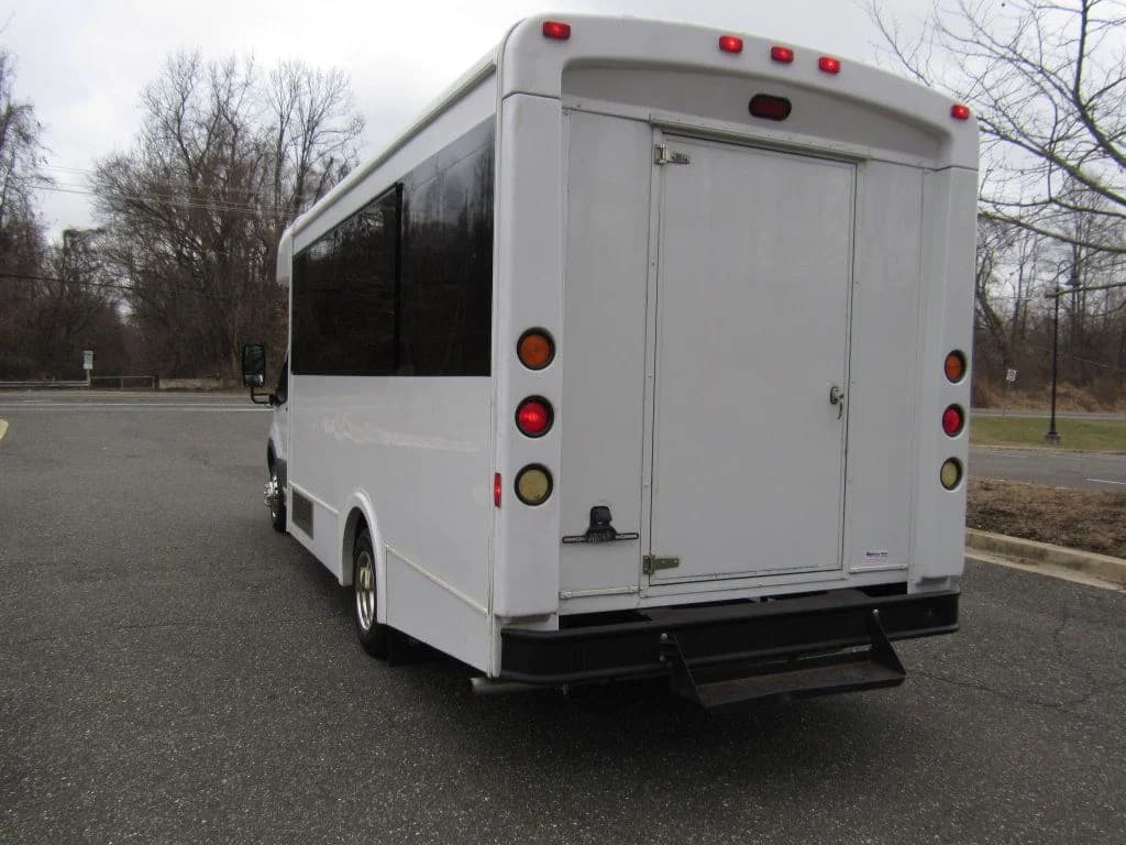 2017 Ford Transit T350 Glaval Commute - Thumbnail 9 2017 Ford Transit T350 Glaval Commute - Thumbnail 9