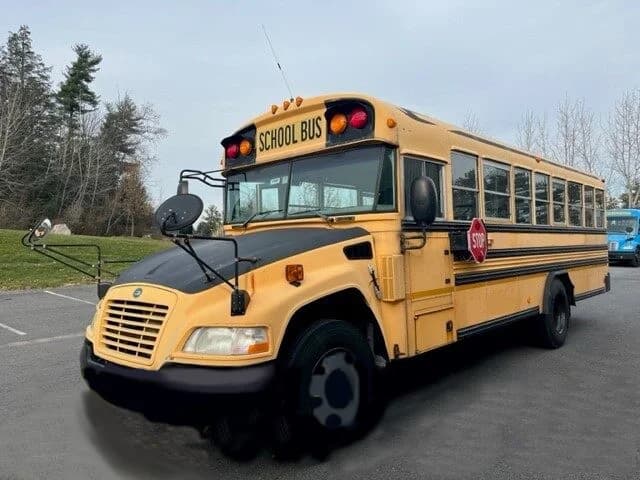 2009 Blue Bird School Bus - Thumbnail 1 2009 Blue Bird School Bus - Thumbnail 1