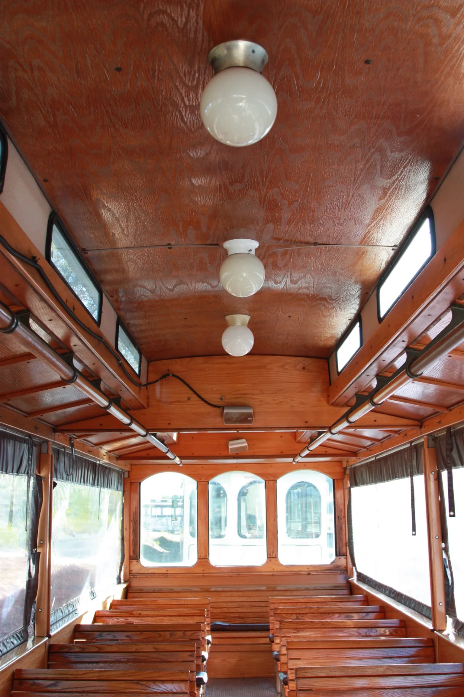 1995 Ward Supertour Trolley - Thumbnail 7 1995 Ward Supertour Trolley - Thumbnail 7