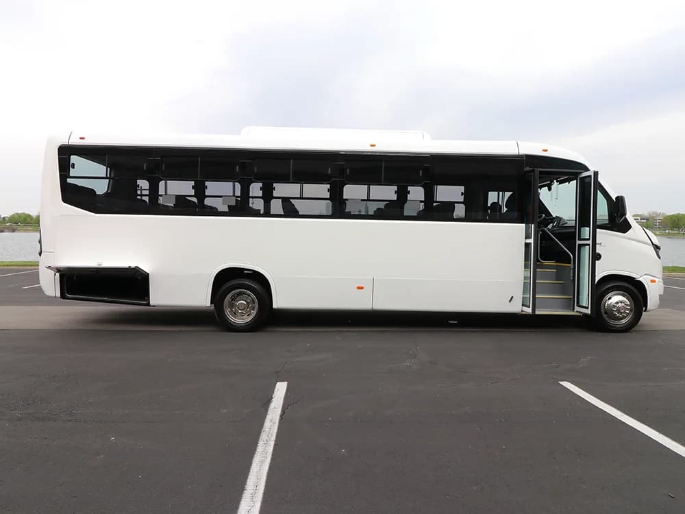 2023 Marcopolo Grand Shuttle - Thumbnail 8 2023 Marcopolo Grand Shuttle - Thumbnail 8