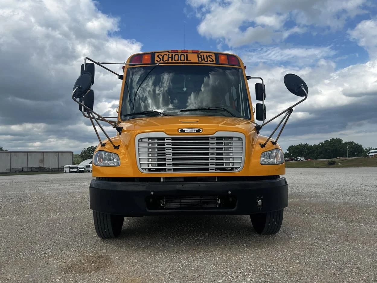 2018 Thomas C2 School Bus - Thumbnail 3 2018 Thomas C2 School Bus - Thumbnail 3