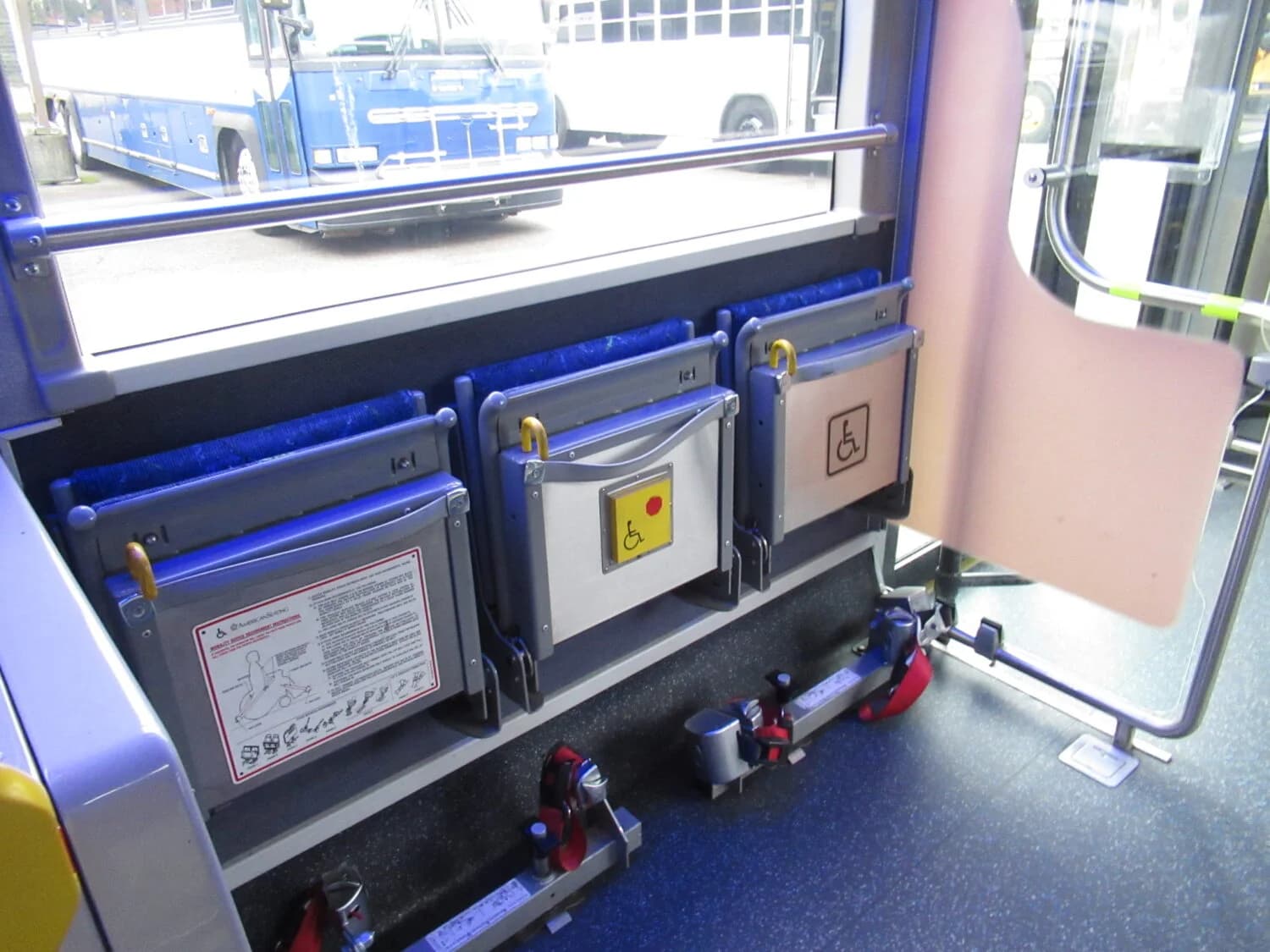 2010 Alexander Dennis Trident E500 Double Decker Bus - Thumbnail 4 2010 Alexander Dennis Trident E500 Double Decker Bus - Thumbnail 4