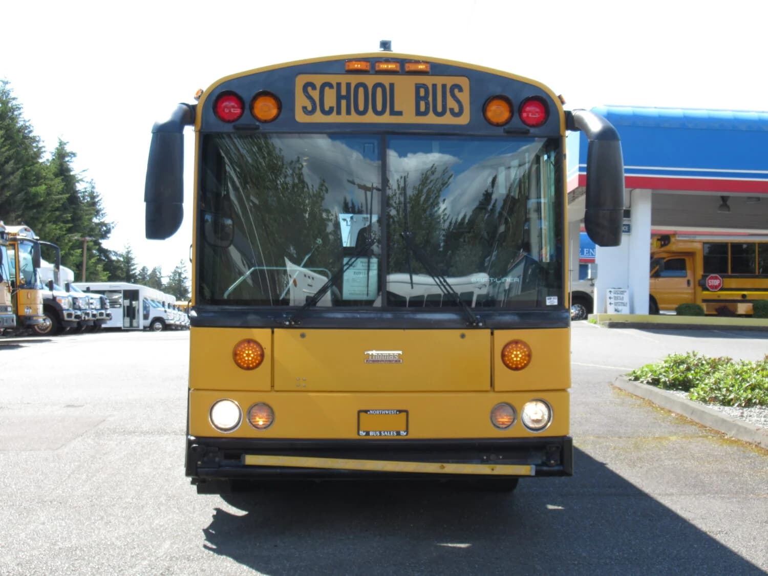 2009 Thomas Saf T Liner HDX School Bus - Thumbnail 13 2009 Thomas Saf T Liner HDX School Bus - Thumbnail 13