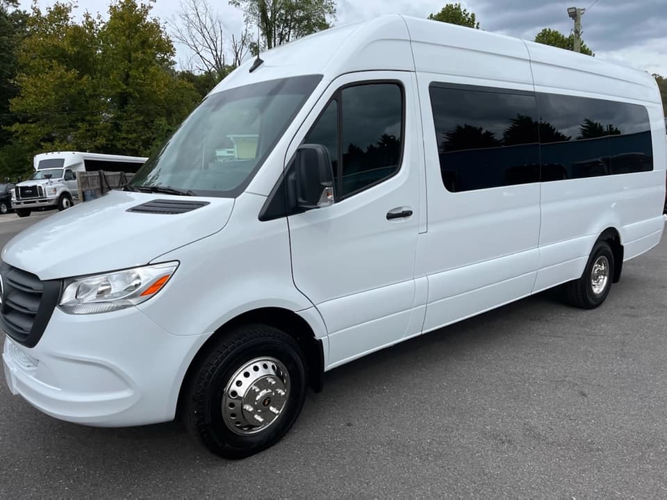 2022 Moonlight Mercedes-Benz Sprinter 3500 Mercedes-Benz Sprinter - Thumbnail 7 2022 Moonlight Mercedes-Benz Sprinter 3500 Mercedes-Benz Sprinter - Thumbnail 7