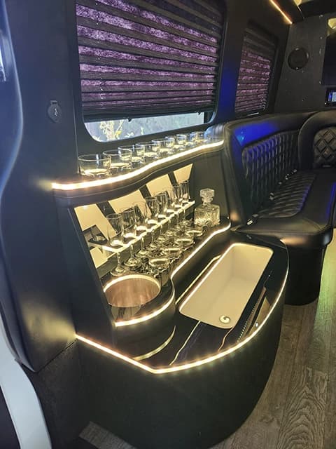 2022 Moonlight Mercedes-Benz Sprinter 3500 Mercedes-Benz Sprinter - Thumbnail 10 2022 Moonlight Mercedes-Benz Sprinter 3500 Mercedes-Benz Sprinter - Thumbnail 10