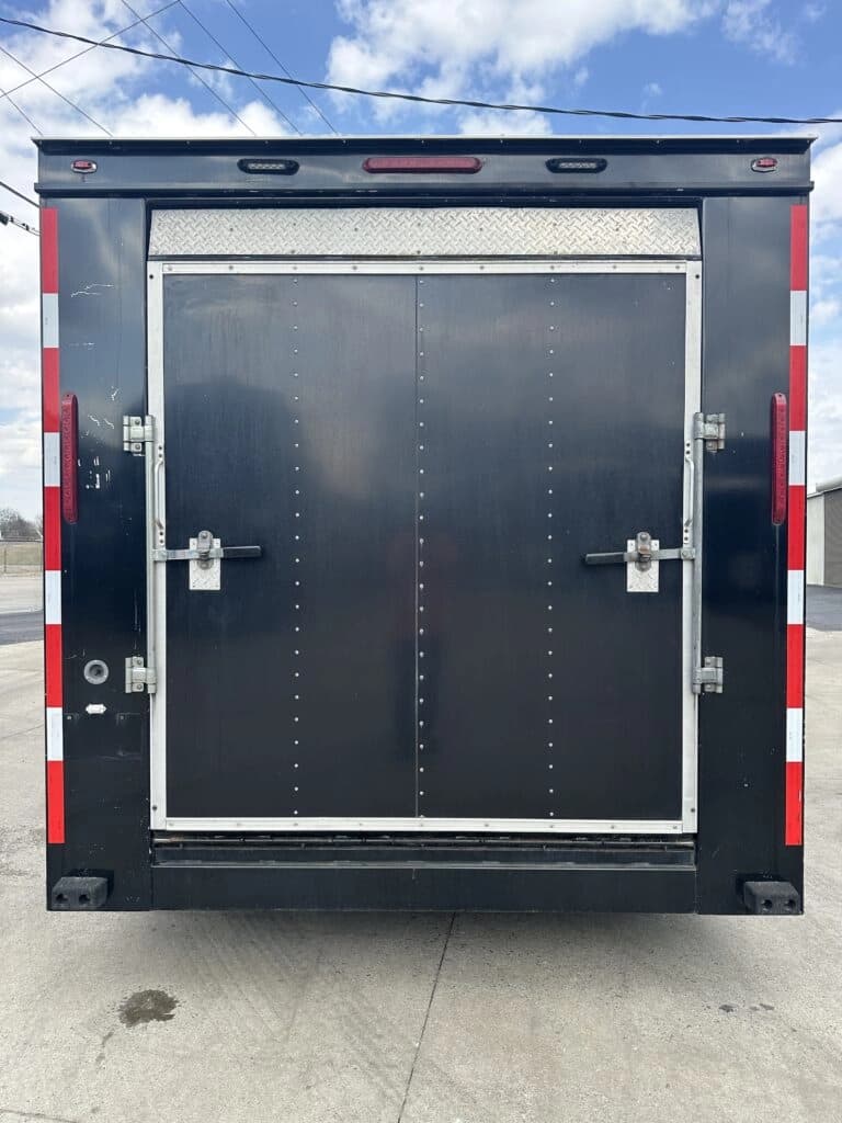 2019 TAT Inc Cargo 15 bus 2019 TAT Inc Cargo 15 bus