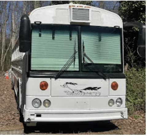 2007 Thomas Built PV Skoolie Conversion - Thumbnail 1 2007 Thomas Built PV Skoolie Conversion - Thumbnail 1