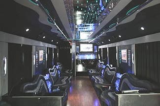 1990 MCI 102C3 Limo Bus - Thumbnail 2 1990 MCI 102C3 Limo Bus - Thumbnail 2
