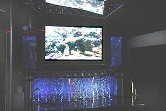 1990 MCI 102C3 Limo Bus - Thumbnail 3 1990 MCI 102C3 Limo Bus - Thumbnail 3