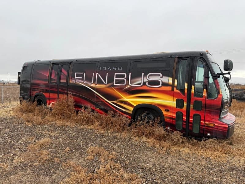 1999 Nova TK Limousine Buses - Thumbnail 7 1999 Nova TK Limousine Buses - Thumbnail 7