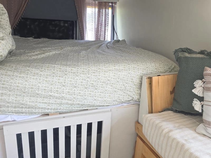 2009 Chevrolet Express 3500 6.6L Conversion/Specialty - Thumbnail 13 2009 Chevrolet Express 3500 6.6L Conversion/Specialty - Thumbnail 13