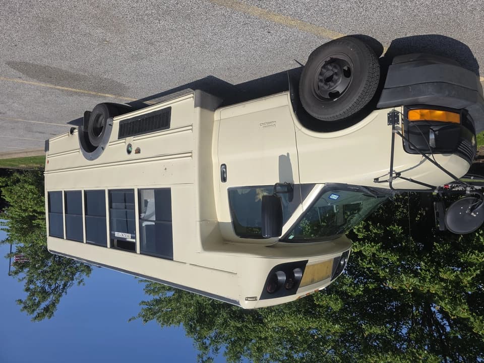 2009 Chevrolet Express 3500 6.6L Conversion/Specialty - Thumbnail 16 2009 Chevrolet Express 3500 6.6L Conversion/Specialty - Thumbnail 16