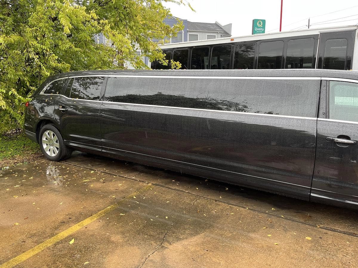 2013 Lincoln MKT Sedan - Thumbnail 9 2013 Lincoln MKT Sedan - Thumbnail 9