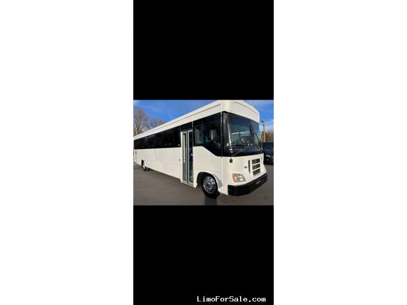 2014 Glaval Bus Apollo Motorcoach - Thumbnail 5 2014 Glaval Bus Apollo Motorcoach - Thumbnail 5