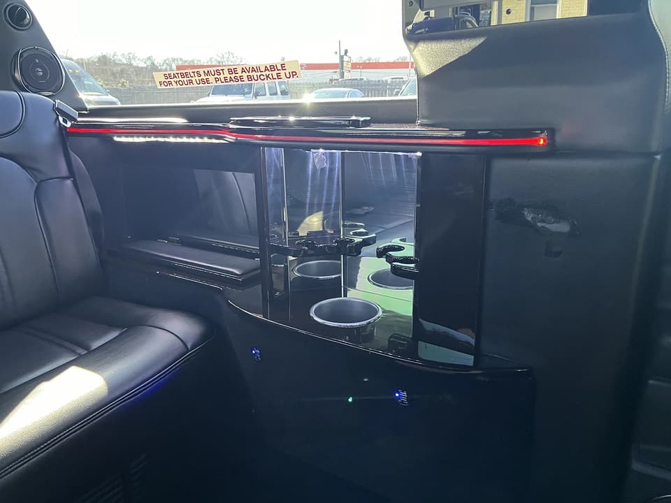 2013 Royale MKT Limousine - Thumbnail 3 2013 Royale MKT Limousine - Thumbnail 3