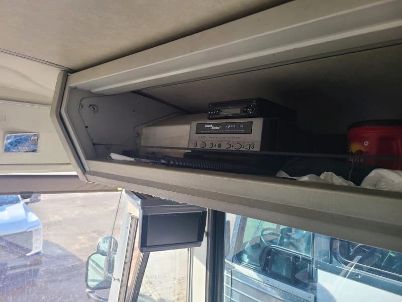 1987 MCI Coach Motor Coaches - Thumbnail 5 1987 MCI Coach Motor Coaches - Thumbnail 5