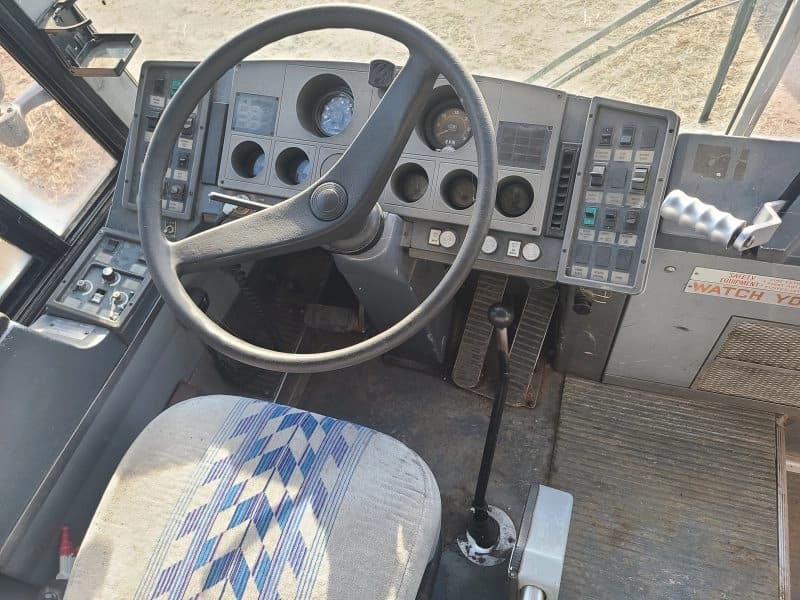 1987 MCI Coach Motor Coaches - Thumbnail 10 1987 MCI Coach Motor Coaches - Thumbnail 10