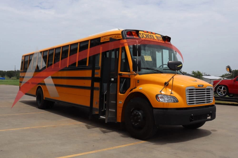 2023 Thomas Saf-T- Liner C2 77 Passenger - 4385 - Thumbnail 2 2023 Thomas Saf-T- Liner C2 77 Passenger - 4385 - Thumbnail 2