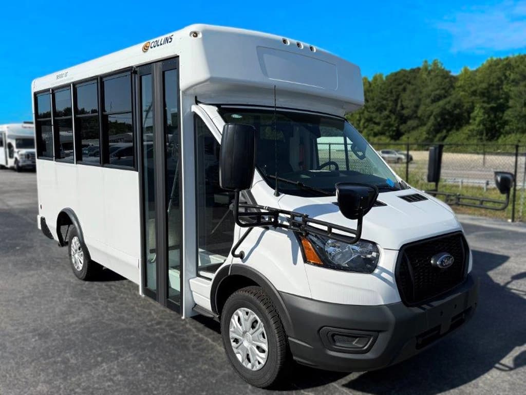 2024 Ford Collins HR (SRW) bus 2024 Ford Collins HR (SRW) bus