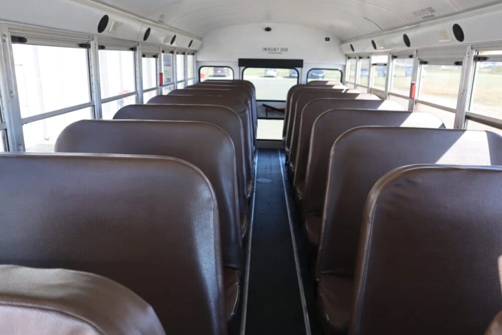 2019 Blue Bird Vision 47 Passenger - 4053 - Thumbnail 3 2019 Blue Bird Vision 47 Passenger - 4053 - Thumbnail 3