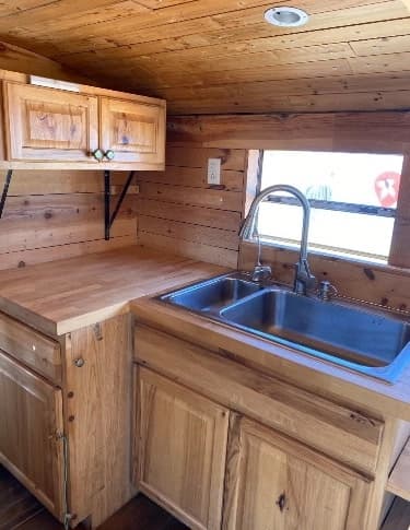 1998 Blue Bird All American Coach - Thumbnail 7 1998 Blue Bird All American Coach - Thumbnail 7