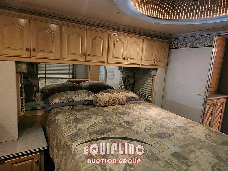 2001 CUMMINS RV - Thumbnail 14 2001 CUMMINS RV - Thumbnail 14