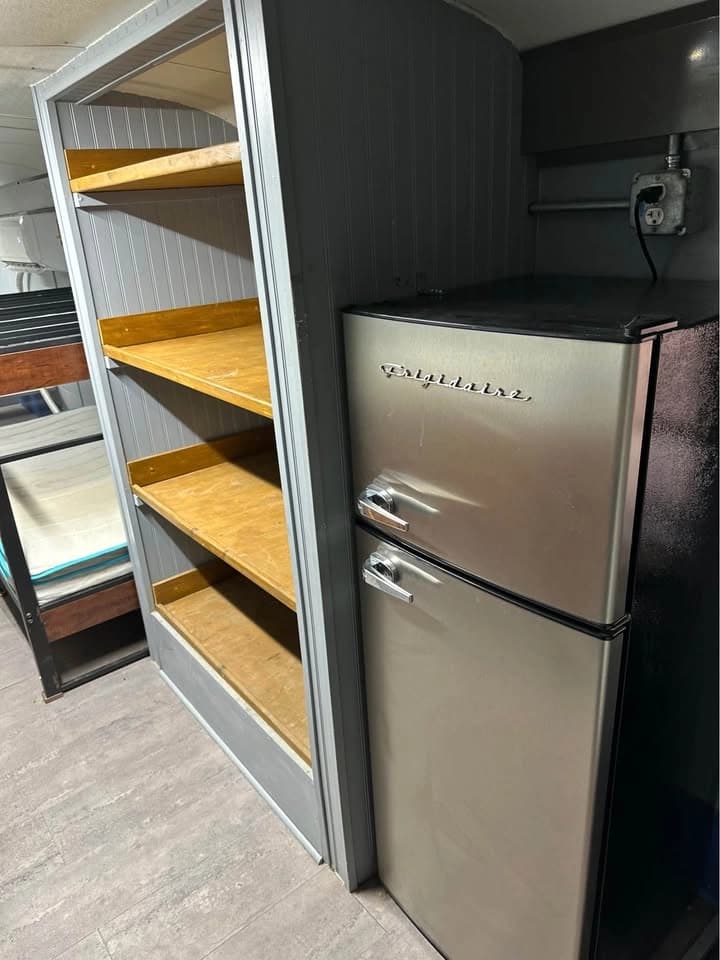 1996 Blue Bird Wanderlodge bu Conversion/Specialty - Thumbnail 17 1996 Blue Bird Wanderlodge bu Conversion/Specialty - Thumbnail 17