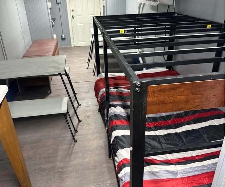 1996 Blue Bird Wanderlodge bu Conversion/Specialty - Thumbnail 23 1996 Blue Bird Wanderlodge bu Conversion/Specialty - Thumbnail 23