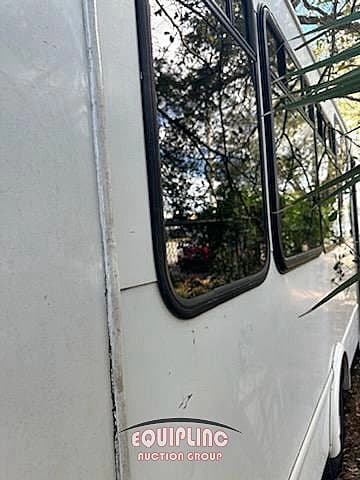 2013 Ford E350 Shuttle Bus - Thumbnail 35 2013 Ford E350 Shuttle Bus - Thumbnail 35