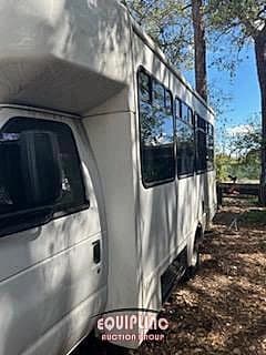 2013 Ford E350 Shuttle Bus - Thumbnail 36 2013 Ford E350 Shuttle Bus - Thumbnail 36