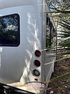 2013 Ford E350 Shuttle Bus - Thumbnail 46 2013 Ford E350 Shuttle Bus - Thumbnail 46