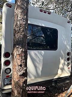 2013 Ford E350 Shuttle Bus - Thumbnail 50 2013 Ford E350 Shuttle Bus - Thumbnail 50