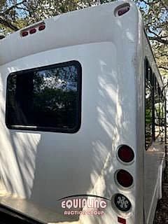 2013 Ford E350 Shuttle Bus - Thumbnail 54 2013 Ford E350 Shuttle Bus - Thumbnail 54