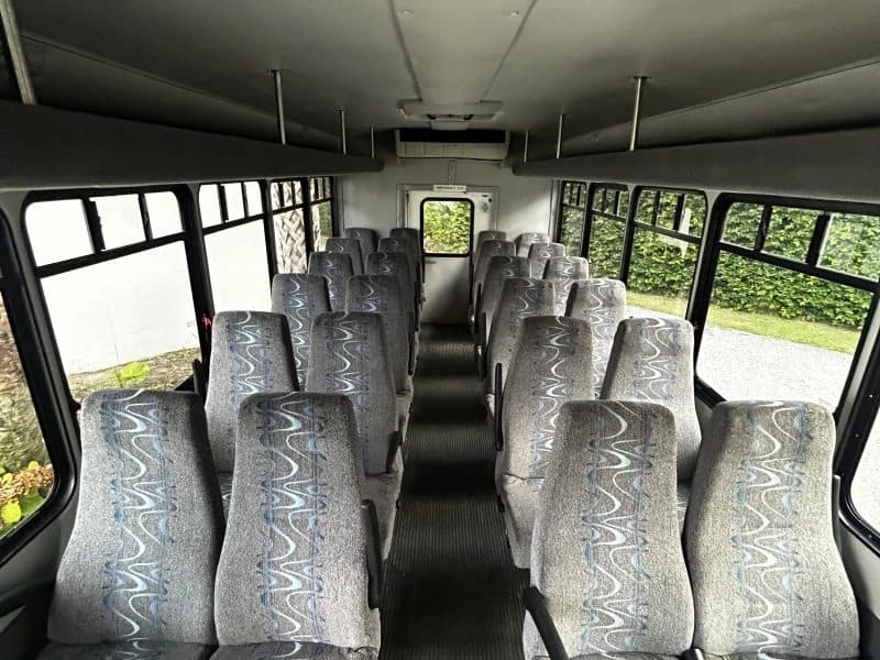 2006 Ford Starcraft E-450 Shuttle Bus - Thumbnail 10 2006 Ford Starcraft E-450 Shuttle Bus - Thumbnail 10