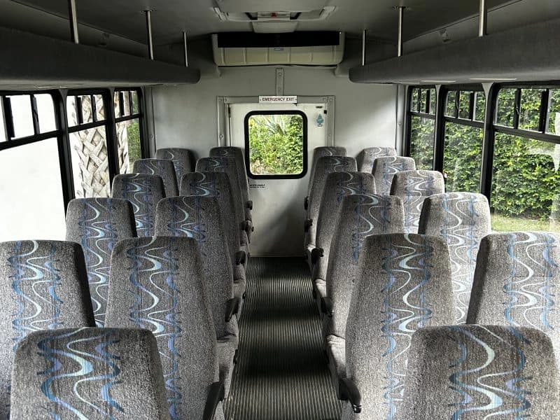 2006 Ford Starcraft E-450 Shuttle Bus - Thumbnail 11 2006 Ford Starcraft E-450 Shuttle Bus - Thumbnail 11