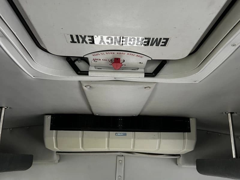 2006 Ford Starcraft E-450 Shuttle Bus - Thumbnail 5 2006 Ford Starcraft E-450 Shuttle Bus - Thumbnail 5