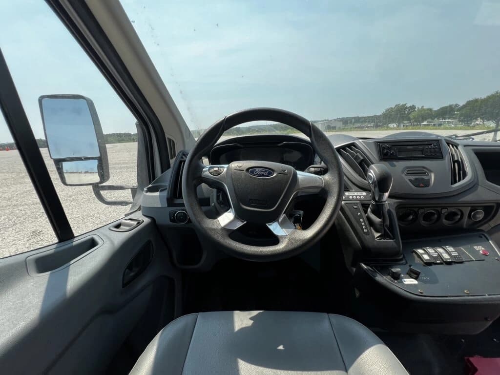 2017 Ford Transit Starcraft ADA Shuttle Bus - Thumbnail 11 2017 Ford Transit Starcraft ADA Shuttle Bus - Thumbnail 11