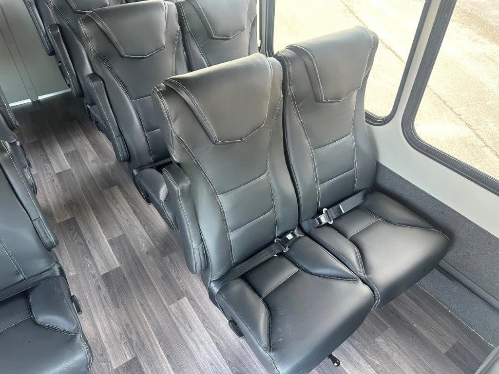 2026 Ford E450 Starcraft Allstar Non-CDL Shuttle Bus - Image 6 2026 Ford E450 Starcraft Allstar Non-CDL Shuttle Bus - Image 6