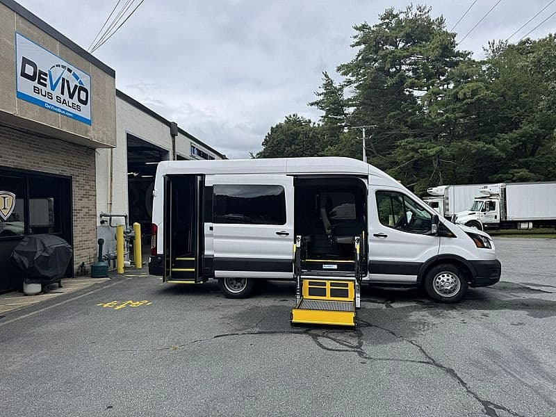 2023 Ford Transit Van - Thumbnail 4 2023 Ford Transit Van - Thumbnail 4