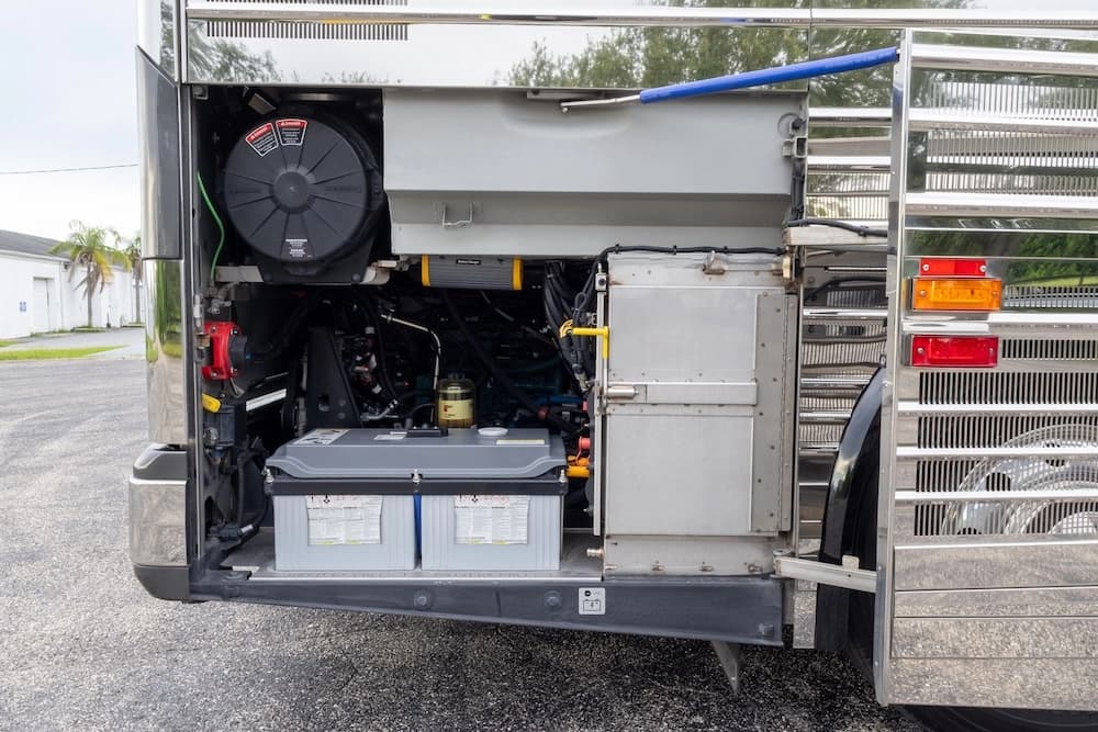 2022 Prevost Millennium X3 Motorhome - Thumbnail 32 2022 Prevost Millennium X3 Motorhome - Thumbnail 32