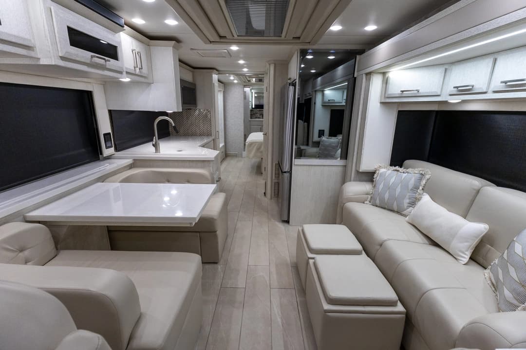 2024 Newmar New Aire Motorhome - Thumbnail 14 2024 Newmar New Aire Motorhome - Thumbnail 14