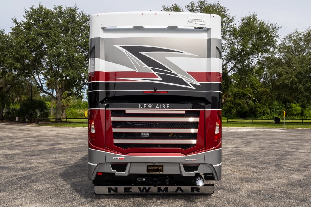 2024 Newmar New Aire Motorhome - Thumbnail 6 2024 Newmar New Aire Motorhome - Thumbnail 6