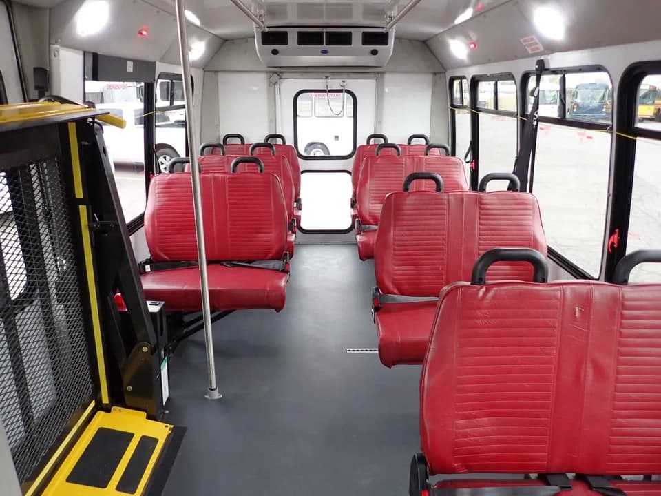 2021 Elkhart Coach EC II ADA Shuttle Bus - Thumbnail 7 2021 Elkhart Coach EC II ADA Shuttle Bus - Thumbnail 7