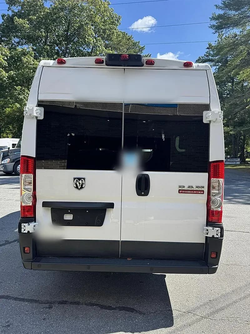 2023 RAM Promaster Cutaway Passenger Van - Thumbnail 4 2023 RAM Promaster Cutaway Passenger Van - Thumbnail 4